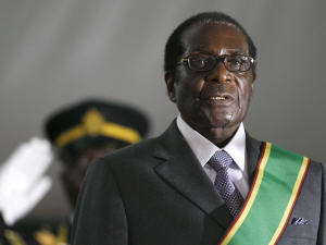 Robert Mugabe lors de son assermentation