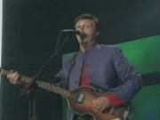 Le chanteur Paul McCartney