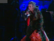 Diane Dufresne pendant le spectacle Terre plan�te bleue