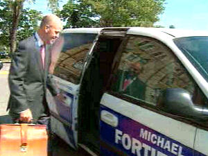 Michael Fortier avait promis de quitter le S�nat