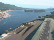 La route construite ne m�ne nulle part, montre CNN.