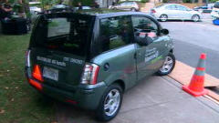 Voiture électrique Zenn, fabriquée au Canada Voiture électrique Zenn, fabriquée au Canada