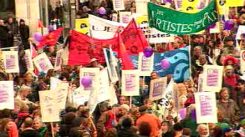 Manifestation contre les politiques conservatrices de Stephen Harper � Montr�al