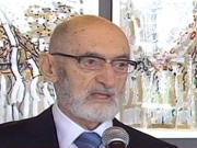 Henry Morgentaler re�oit l'Ordre du Canada.