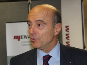 Alain Jupp�, maire de Bordeaux