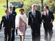 MM. Sarkozy, Harper et Barosso accueillis par Micha�lle Jean � La Citadelle