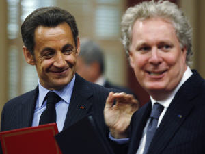 Le président français Nicolas Sarkozy et le premier ministre du Québec Jean Charest à l'Assemblée nationale, à Québec.