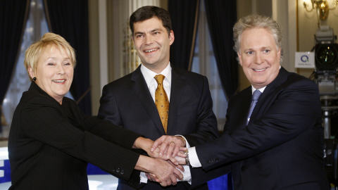 Les trois chefs (de gauche � droite): Pauline Marois, Mario Dumont et Jean Charest