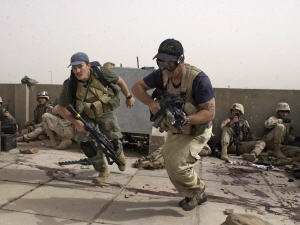 Agents de la firme américaine Blackwater qui prennent part aux combats en Irak