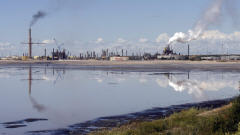 Eau et résidus de l'exploitation des sables bitumineux