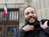 Dieudonn� devant le tribunal correctionnel d'Aurillac, en avril dernier, lors d'une affaire l'opposant � l'animateur de t�l�vision Arthur