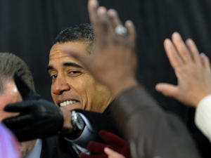 Barack Obama prend un bain de foule.