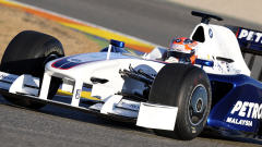 ROBERT KUBICA - Page 7 AFP_090120kubicaf109_4