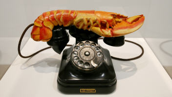 T�l�phone-homard, sculpture de Salvador Dali - 1936