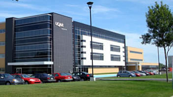 uqar-campus-levis-batiment