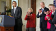 Barack Obama en compagnie de Lilly Ledbetter
