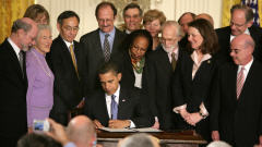 Barack Obama signant le d�cret