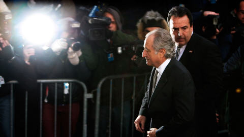 Bernard Madoff lors de son arriv�e au tribunal de New York, jeudi.