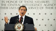 Le directeur de la CIA, Leon Panetta, lors de son assermentation en f�vrier 2009, � Langley en Virginie