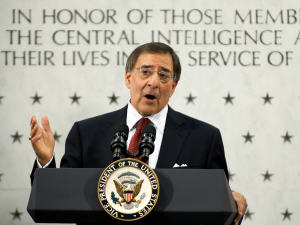 Le directeur de la CIA, Leon Panetta, lors de son assermentation en février 2009, à Langley en Virginie
