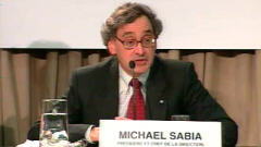 Michael Sabia, PDG de la Caisse de dépôt et placement du Québec, lors d'une annonce à Montréal