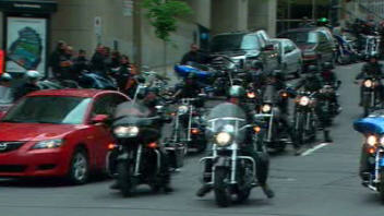 Manifestation de motocyclistes � Montr�al
