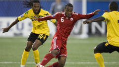 Julian de Guzman contre la Jama�que