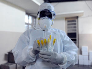 Des prélèvements faits à des patients soupçonnés d'être atteints de la grippe A (H1N1)