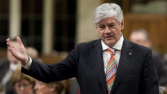 Le ministre Lawrence Cannon