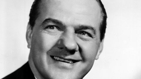 Une photographie de l'acteur Karl Malden datant des années 50 Une photographie de l'acteur Karl Malden datant des années 50