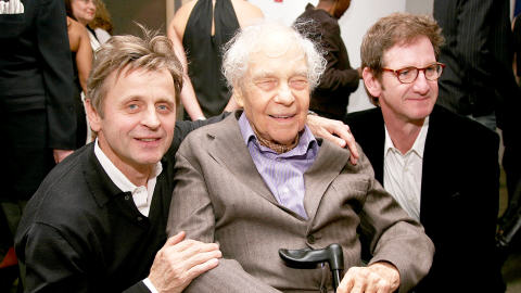 Le danseur et chor�graphe Mikhail Baryshnikov, le chor�graphe Merce Cunningham et le photographe Mark Seliger, en 2008.