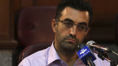 Le journaliste irano-canadien Maziar Bahari en conf�rence de presse apr�s sa comparution