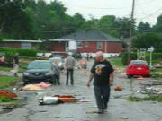 Dommages caus�s par une tornade � Mont-Laurier