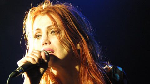 Chlo� Sainte-Marie