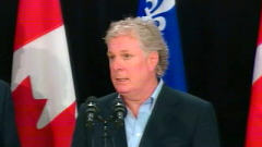 Le premier ministre du Qu�bec, Jean Charest