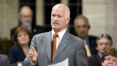 Jack Layton, chef du NPD, à la Chambre des communes