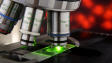 Un microscope