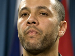 Le Montréalais Adil Charkaoui, lors d'une conférence de presse à Ottawa