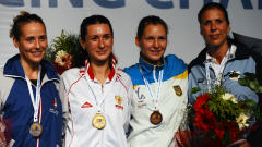 Sherraine Schalm (gauche)