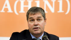 Le ministre de la Sant� du Qu�bec, Yves Bolduc