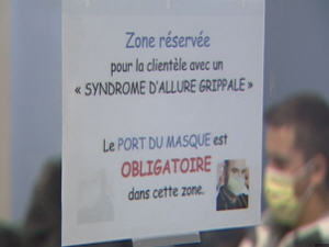 Zone réservée aux personnes atteintes de symptômes grippaux au CHUS à Sherbrooke