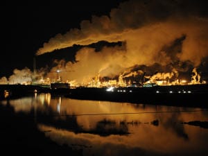 Site d'exploitation de sables bitumineux en Alberta, à Fort McMurray
