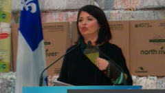La ministre Beauchamp, d�voilant le nouveau programme de gestion des d�chets