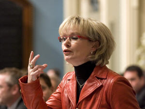 La ministre Julie Boulet à l'Assemblée nationale, le 18 novembre 2009