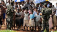Des r�fugi�s dans le camp de Vavunya le 21 novembre 2009.