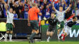 Martin Hansson critiqu� par les joueurs irlandais apr�s le but de William Gallas