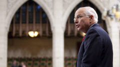 Le ministre des Anciens Combattants Greg Thompson