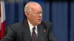 Le juge John Gomery préside la Commission d'enquête sur le programme des commandites.