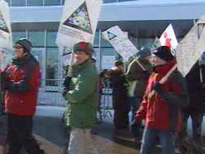 Des manifestants se font entendre à Lévis