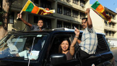 Des partisans du général Mahinda Rajapaksa, le 27 janvier 2010.